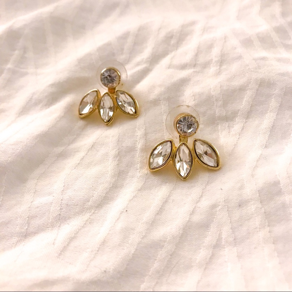 Jeweled Fan Stud Earring